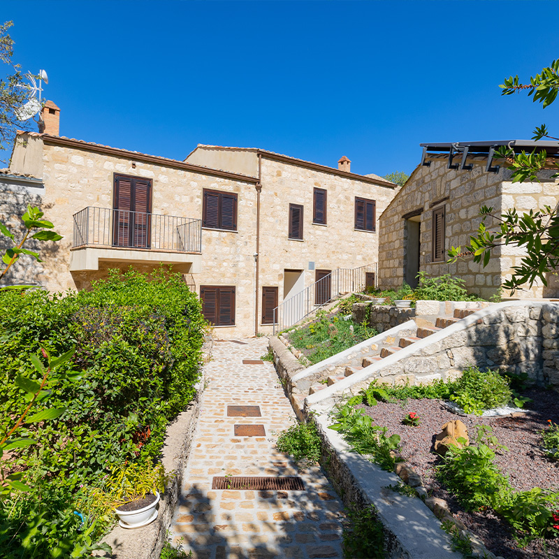 Spa Hotel Sicily - Baglio Saccù Apartments